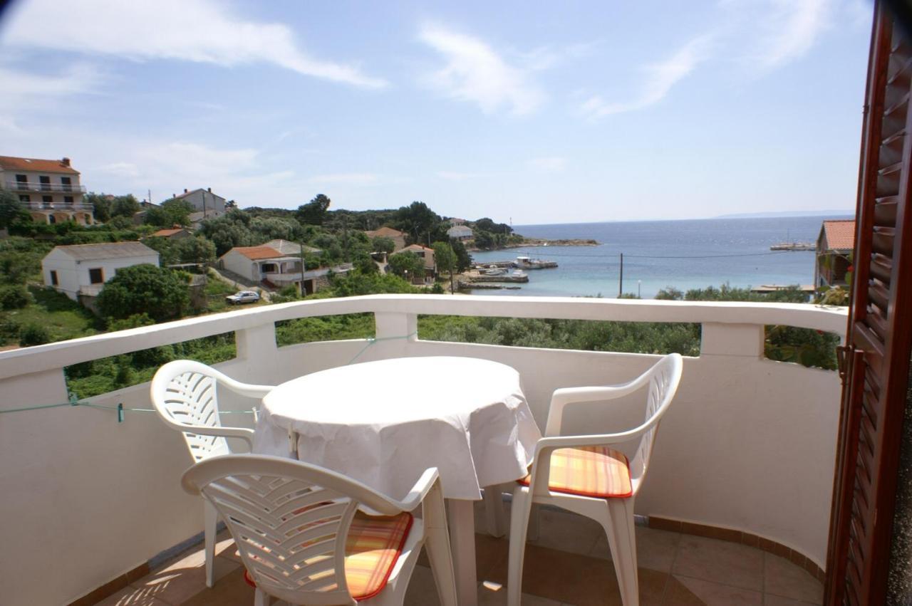 Apartments And Rooms By The Sea Jakisnica, Pag - 4160 Lun  Exterior photo